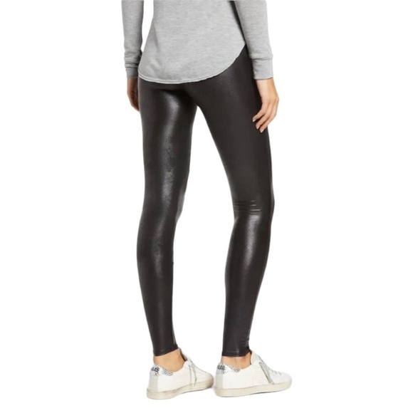 SPANX black faux leather leggings medium petite - Picture 13 of 13